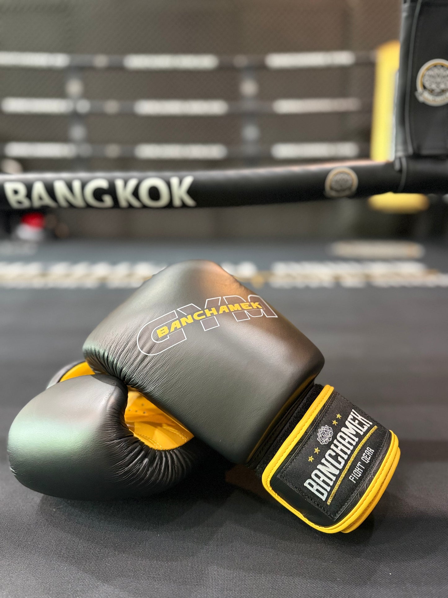 Banchamek BKK Glove